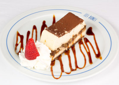 les dunes suites restaurante postre tiramisu